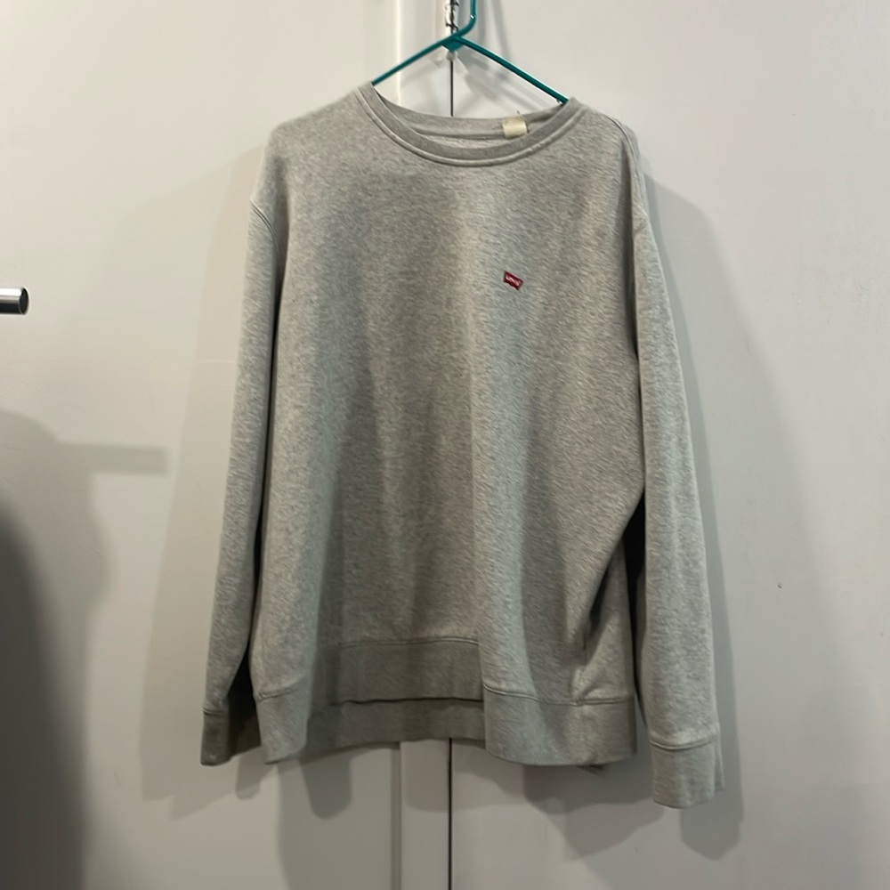 LEVIS SWEATSHIRT SIZE XL